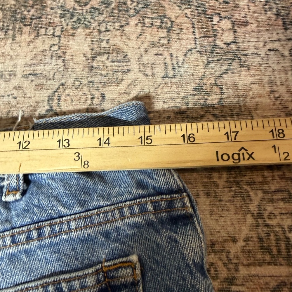 Vintage Denim Jorts Size 32 Baggy 90s Style Fade Blue - Picture 6 of 8